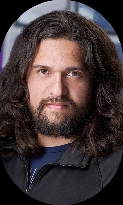 Portrait of Chris Woytowitz